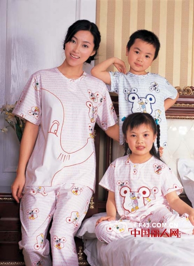 Cabernet Sauvignon Pajamas Bring More Love to Your Family