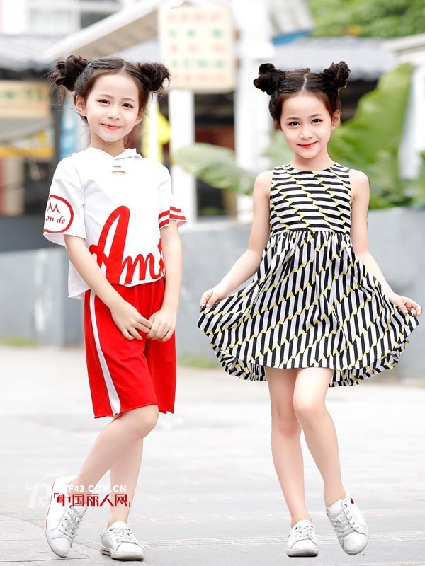 æ˜¥å¤é…ä»€ä¹ˆå‘åž‹å¥½çœ‹ åŒä¸¸å­å¤´é…ä»€ä¹ˆè¡£æœå¥½çœ‹