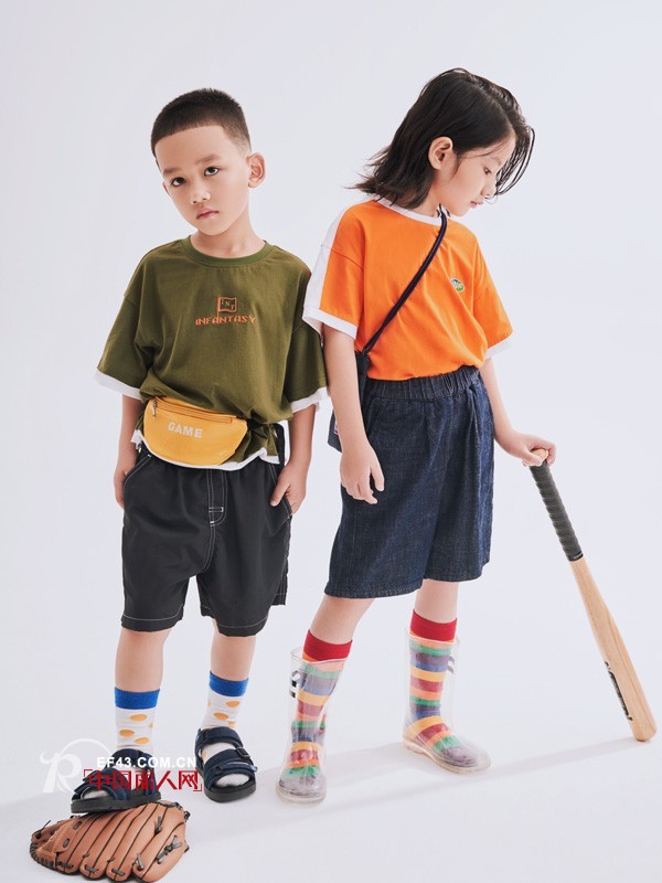 å¹¼å„¿å›­ç©¿ä»€ä¹ˆè¡£æœä¼šè®©è€å¸ˆæ³¨æ„ å„¿ç«¥æ˜¥å­£æµè¡Œä»€ä¹ˆè¡£æœ