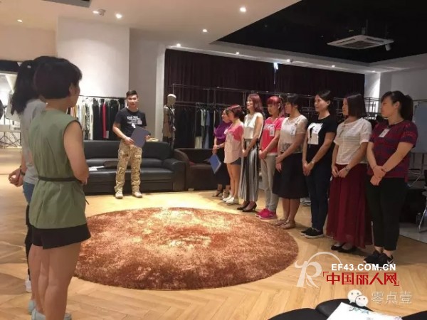 â€œç»å…¸æ•…äº‹â€å…¨å›½è”è¥åº—é“ºç¬¬ä¸€æœŸåº—é•¿+å‘˜å·¥åŸ¹è®­åœ†æ»¡è½å¹•