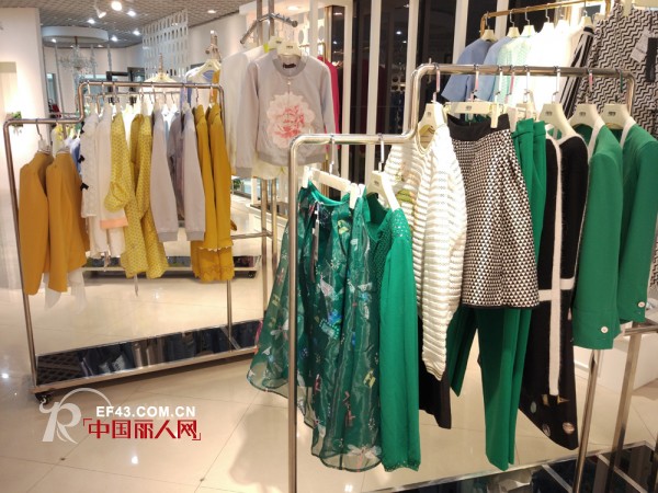 é˜¿èŽ±è´ç³åå“ç‰¹æƒ å¥³è£…å¼ºåŠ¿å…¥é©»æ±Ÿè‹å®¿è¿
