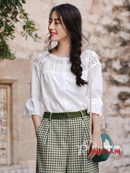 å…ƒæ°”å°‘å¥³å¤å­£æ€Žä¹ˆæ­é… ç™½è‰²Tæ¤é…ä»€ä¹ˆè£¤å­æ˜¾é«˜