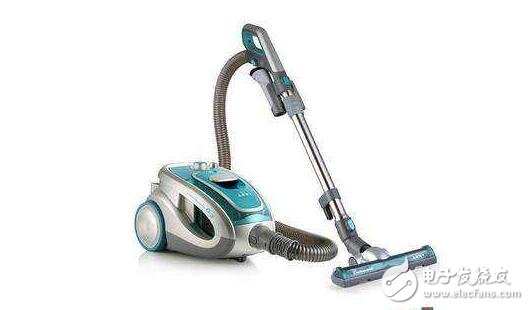 What is the difference between a sweeping robot and a vacuum cleaner?