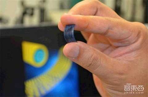 According to foreign media reports, the scientific team of the Central University of Florida (UCF) has developed a "super battery" that can store more energy. After the traditional lithium battery is charged 1500 times, the performance begins to have different degrees of attenuation, and the performance of this super capacitor can be reduced 30,000 times without continuous performance.