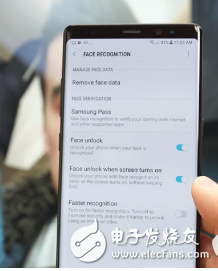 Samsung Note 8 iris recognition PK iPhoneX face recognition: each has its own shortcomings