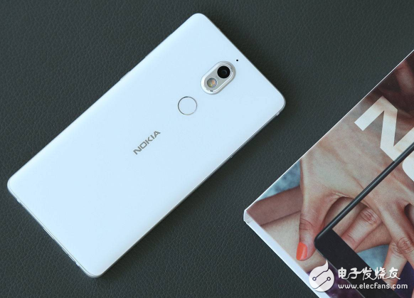 Nokia7 white version experience: probably the most special white double-sided glass phone _ Nokia Nokia7 Reviews