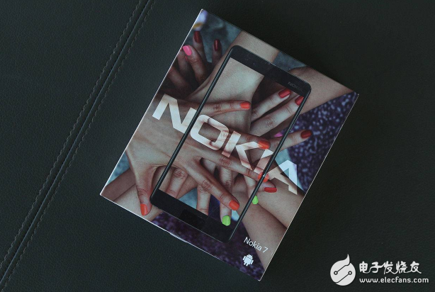 Nokia7 white version experience: probably the most special white double-sided glass phone _ Nokia Nokia7 Reviews