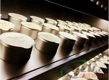 ç»§å¯ä¹ã€å•¤é…’ã€å’–å•¡åŽçŽ¯ä¿é“ææˆäº†èŒ¶å¶åŒ…è£…çš„æ–°é€‰æ‹©