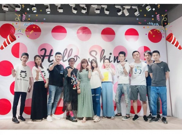 Hello Shineæ±•å¤´ç«™ä¸šç»©é«˜æ¶¨  2019æ˜¥å¤æ–°å“å·¡å±•è®¢å•é‡å†åˆ›æ–°é«˜