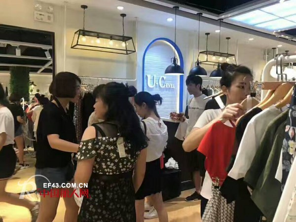 å–œè®¯ï¼šåŸŽå¸‚è¡£æŸœå¥³è£…æ——ä¸‹U-cevelå“ç‰Œæ—¶å°šå¤©æ²³åº—äºŽ7æœˆ27æ—¥æ­£å¼è¯•è¥ä¸š