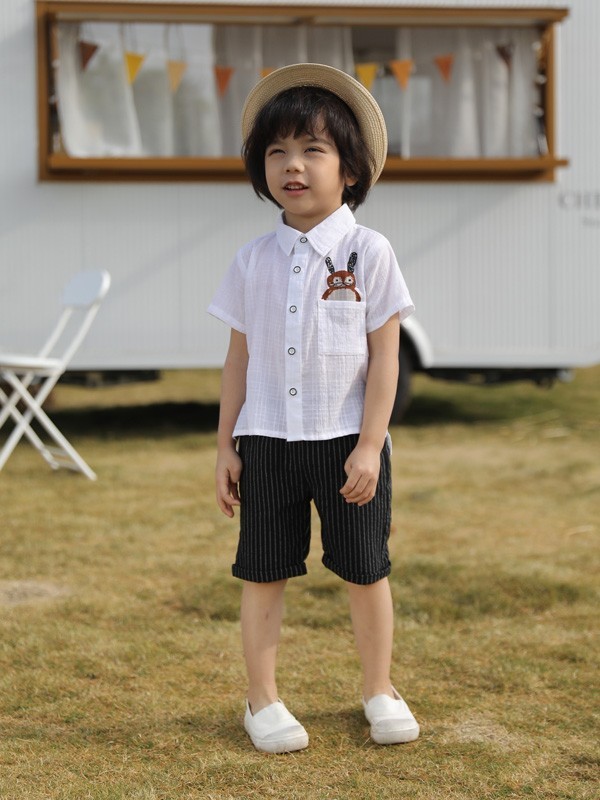 å°ç”·å­©è¡¬è¡£æ€Žä¹ˆç©¿ï¼Ÿæ¬§ç±³æºæ•™ä½ å¦‚ä½•ç©¿æ­
