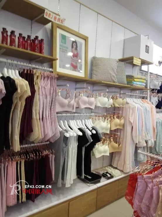 é—¨åº—å½¢è±¡å½°æ˜¾ä¼˜åŠ¿ è¯—æ›¼èŠ¬æ­¦æ±‰æ±Ÿå¤åº—ç”Ÿæ„ç«çˆ†