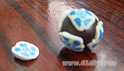 Simple soft ceramic beads