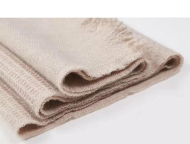 Mitch color cashmere scarf with what color coat the best look?