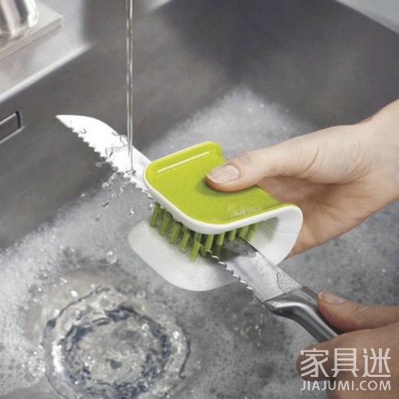 Tableware cleaner