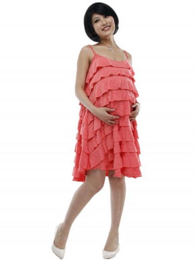 What are the important rules to follow when purchasing a reasonable maternity dress?