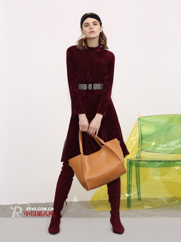 é˜¿å¨‡å©šåŽæƒŠçŽ°åŒä¸‹å·´éº’éºŸè‡‚ã€€å¥³ç”Ÿç©¿ä»€ä¹ˆæ ·çš„è¡£æœèƒ½æ˜¾ç˜¦