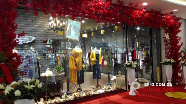 å…¨æ–°å½¢è±¡é­…åŠ›æ— é™ èœœè¥¿å¨…å››å·å—å……åº—ç››è£…ç»½æ”¾