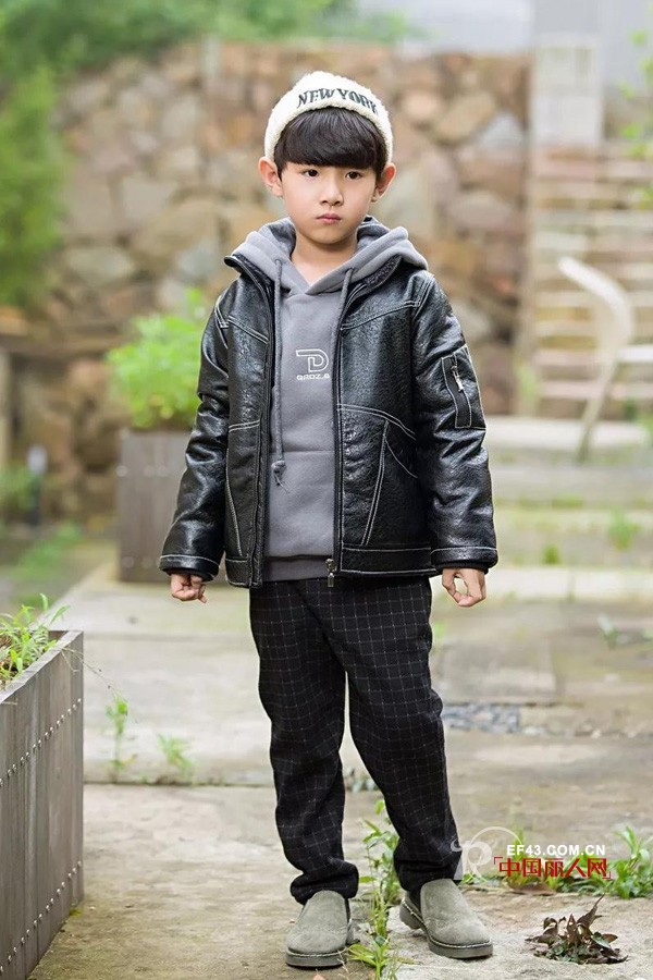 ç¦ç‘žå¾·æ³½ç«¥è£…2018å†¬å­£å•å“æ­é… å„¿ç«¥ç°è‰²è¡£æœæ€Žä¹ˆæ­é…