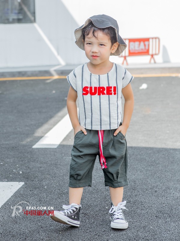 æ¸”å¤«å¸½é…ä»€ä¹ˆè¡£æœå¥½çœ‹  å„¿ç«¥æ¸”å¤«å¸½æ€Žä¹ˆæ­é…