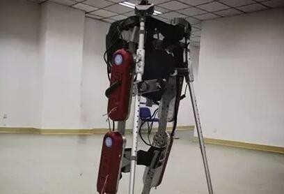 Chutian Technology and the National University of Defense Technology signed a contract for research and development of exoskeleton robots