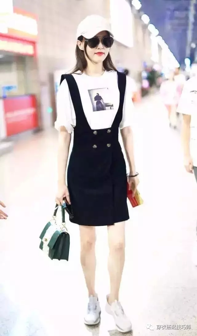 å•å“è¶‹åŠ¿ä¸¨æœ€å‡é¾„çš„å°‘å¥³è£…ï¼Œæ˜¯è¿™æ¡èƒŒå¸¦è£™ï¼(å›¾2)