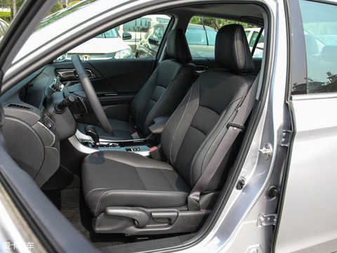Buying a low price (3) Survey of the value of a popular midsize car