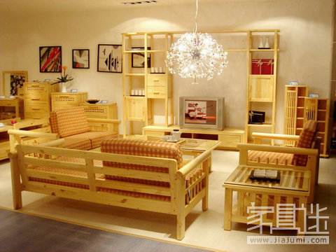 What to pay attention to when buying solid wood furniture and mahogany furniture.jpg