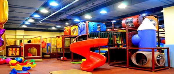 Large outdoor combination slide manufacturer which is better?