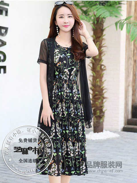 Simple dressing and fashion, choose Sesame E cabinet 2018 spring and summer dress