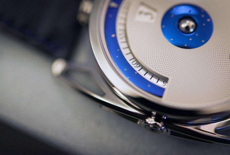 De Bethune science fiction new DB 28 Digitale watch