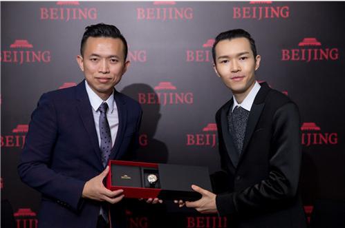 Beijing table together Fang Datong released the new "Qianfeng series" tourbillon watch