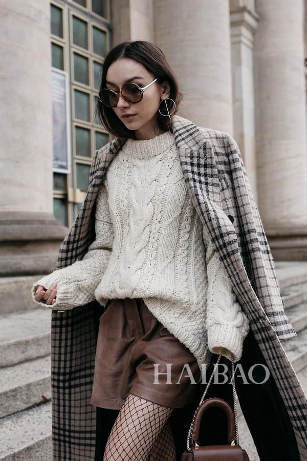 German fashion blogger Beatrice Gutu