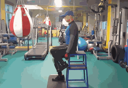 Sports rehabilitation science | how to do knee injury is easy to do, first to do knee protection training