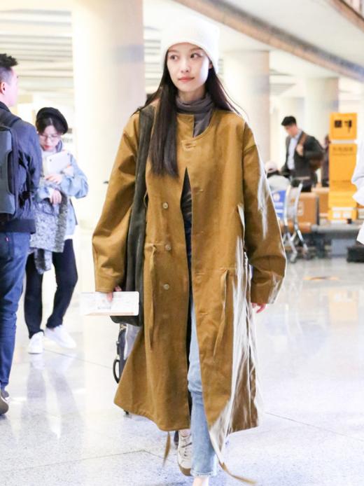 There is a single item that is warmer and stylish than a knit cap? Qi Wei Tang Yi's Favorite Trip