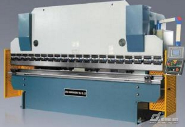 CNC Bending Machine