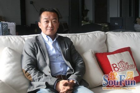 æ¯”é‚»ä¹¡æ‘é±¼ç…§æ²…ï¼šæ·¡ç„¶åº”å¯¹æ³¢è°· åˆ›æ–°è¿ŽæŽ¥æ³¢å³°