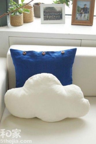 12 color pillows to create a home summer fresh air