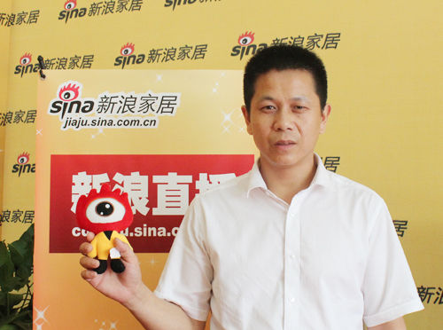 Liu Zhijun, deputy general manager of Pineell Home
