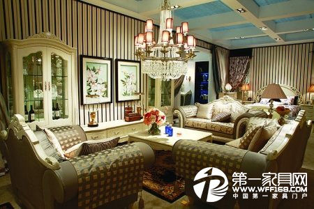 Why is there no independent high-end furniture brand in China?