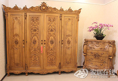 Pini Sofia bedroom furniture