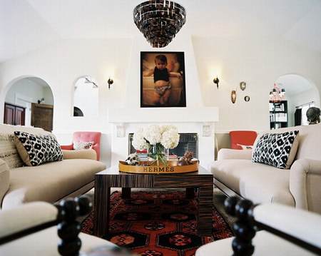 Warm and beautiful living room design, fascinating and gentle