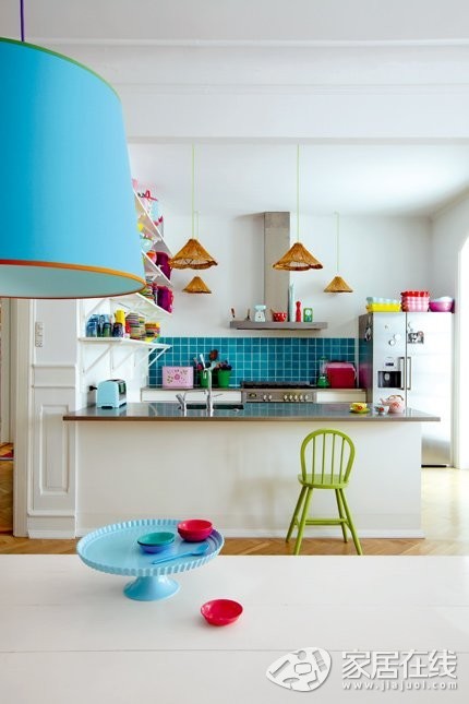 Make your own kitchen full of vibrant, colorful kitchen design