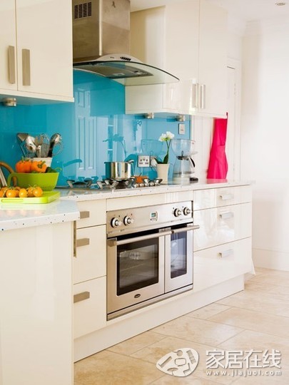 Make your own kitchen full of vibrant, colorful kitchen design