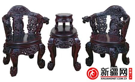 Dragon ring chair