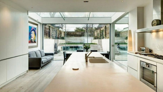 Historical and modern style Victorian home renovation