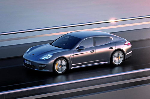 2011 Shanghai Auto Show Panamera Turbo S starting