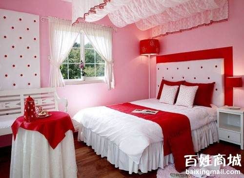 Pink bedroom decoration