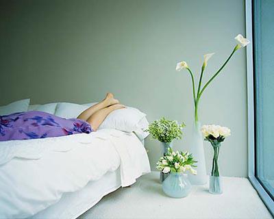 Bedroom decoration Feng Shui taboo to rescue the older women to find the right person