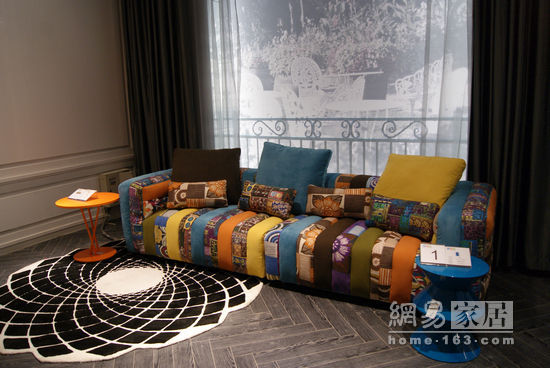 The color of Guangzhou furniture exhibition trend: "Makeup" furniture is amazing